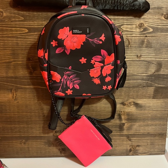 Justice Floral Mini Backpack With Detachable Wristlet - Picture 5 of 11